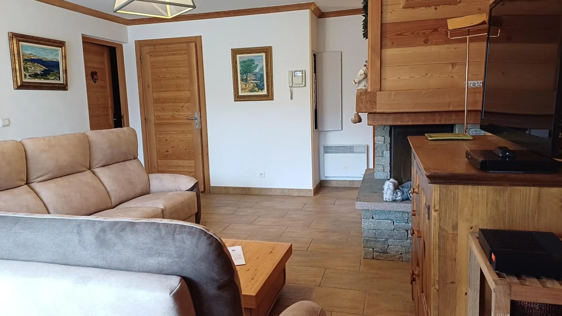 Appartements De La Chamoissiere Le Monêtier-les-Bains 0*,